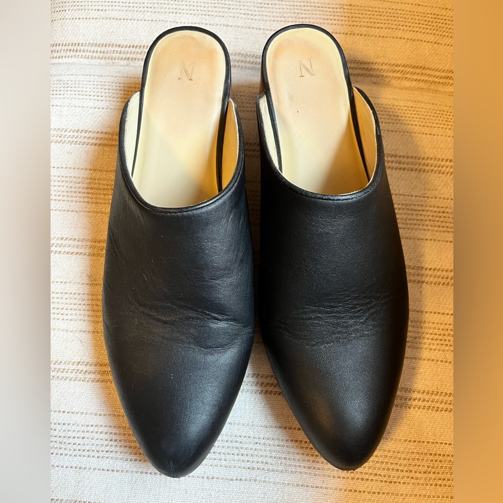 Nisolo Mules